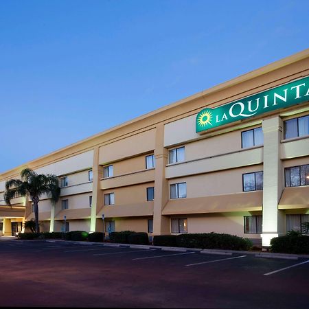 La Quinta By Wyndham Tampa Fairgrounds - Casino Hotel Exterior photo